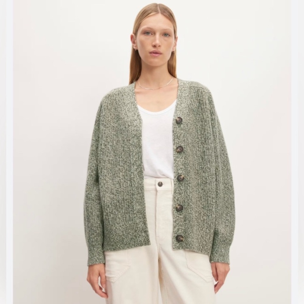 Everlane Sage Green Button-Up Cardiganeverlane cardigan 💯 wool